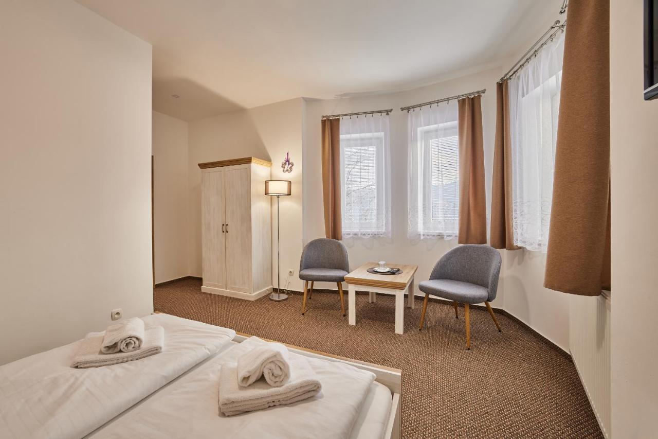 Pension Varta Janské Lázně Esterno foto