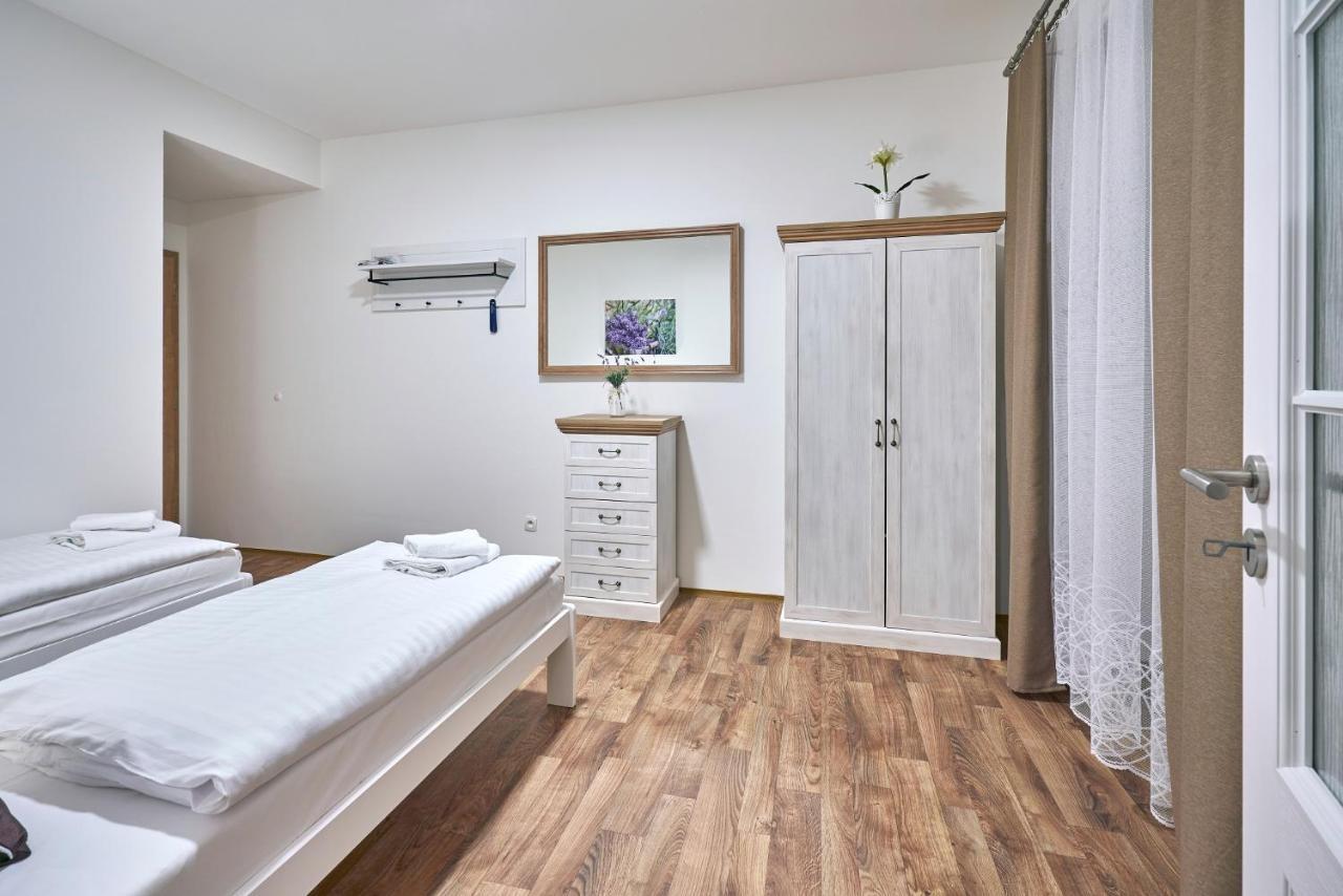 Pension Varta Janské Lázně Esterno foto